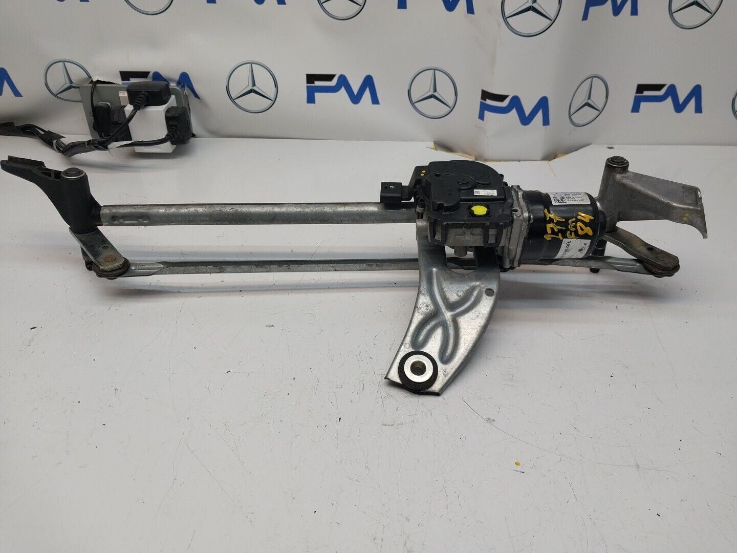 MERCEDES-BENZ A CLASS W177  FRONT WIPER MOTOR WITH LINKAGE A1779064801 FM00235