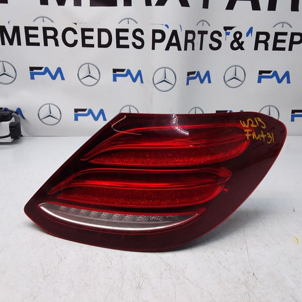 2017 MERCEDES E-CLASS W213 REAR DRIVER SIDE O/S LED LIGHT A2139068000 FMT31