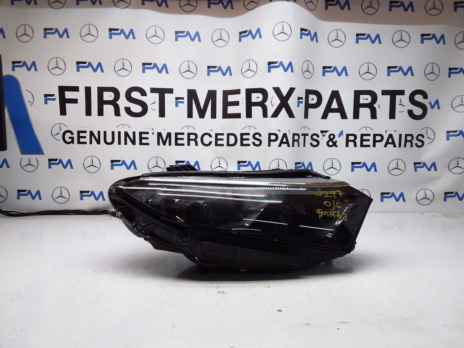 Mercedes EQS W297 Right Side LED Headlight 2022 A2979062203 FMH63 Digital