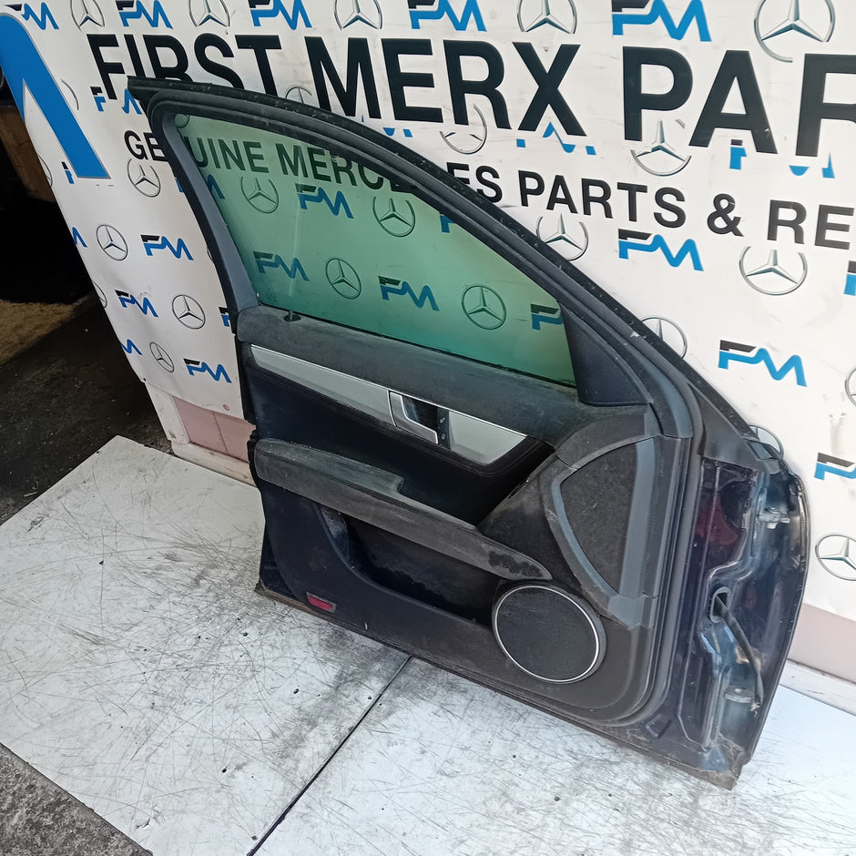 MERCEDES C-CLASS W204 PASSENGER FRONT DOOR NSF 2008-2014 BLACK COMPLETE  FMD511