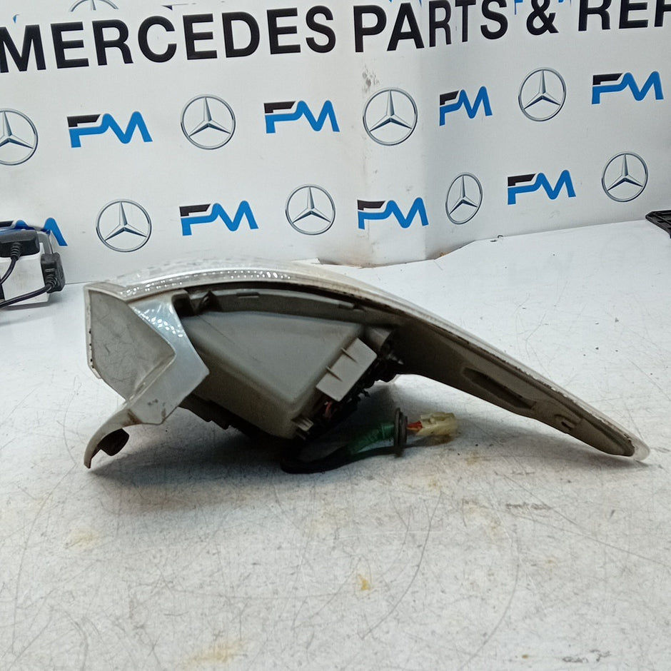 MITSUBISHI OUTLANDER MK3 PASSENGER REAR OUTER TAIL LIGHT NSR 2014 FMT318