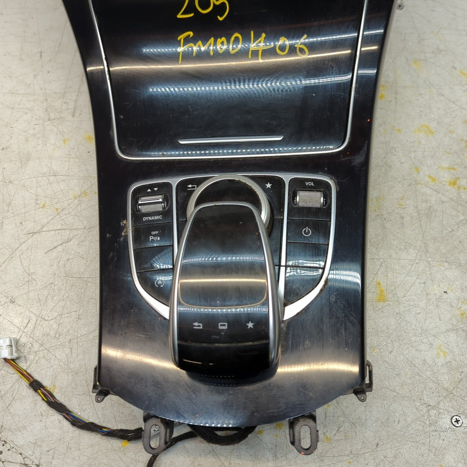  MERCEDES E-CLASS W205 CENTRE CONSOLE + 3 AIR VENT A2054402032 FM001406