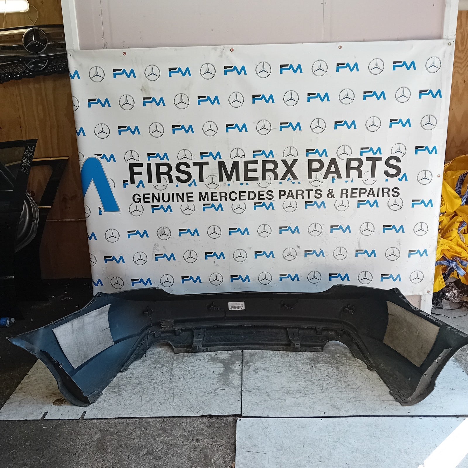 MERCEDES BENZ E-CLASS W207BCOUPE REAR BUMPER BLACK 2013  FMX148