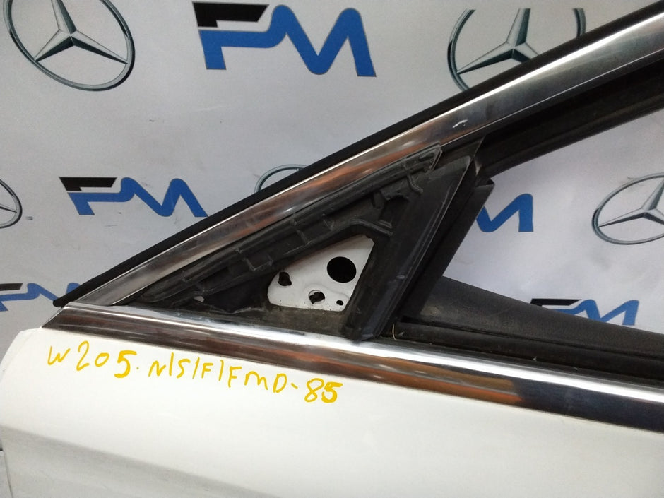 MERCEDES BENZ C-CLASS W205 PASSENGER SIDE FRONT DOOR N/S/F COMPLETE WHITE FMD85