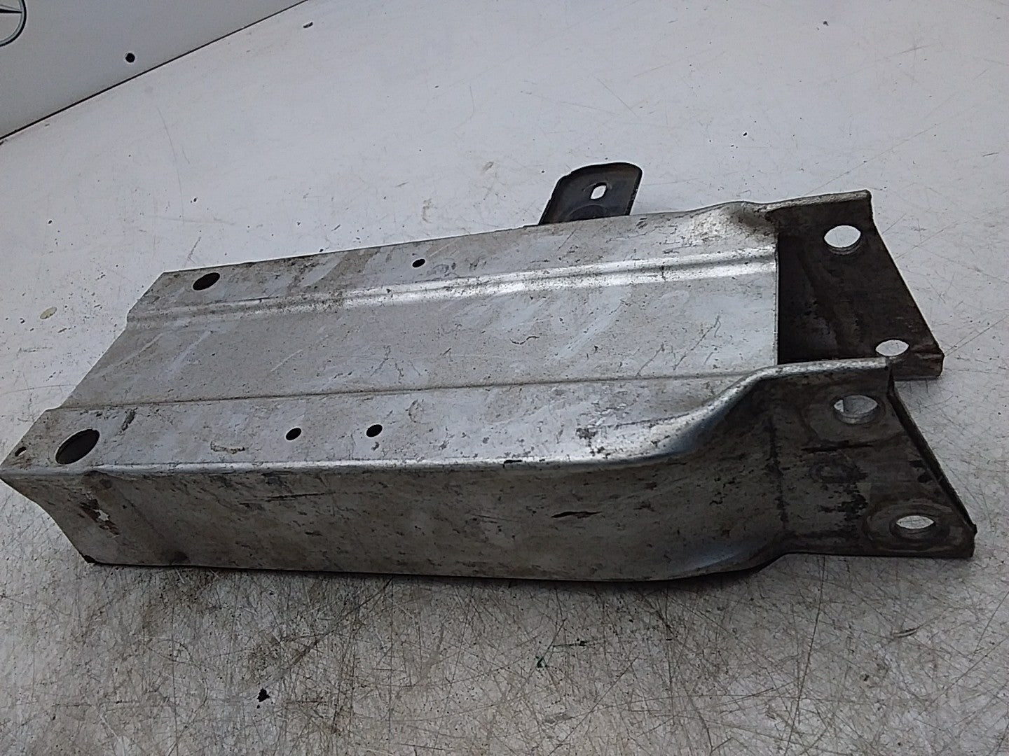 MERCEDES E-CLASS W207 ABSORBER BAR REINFORCEMENT RIGHT SIDE A2076200095 FMR268