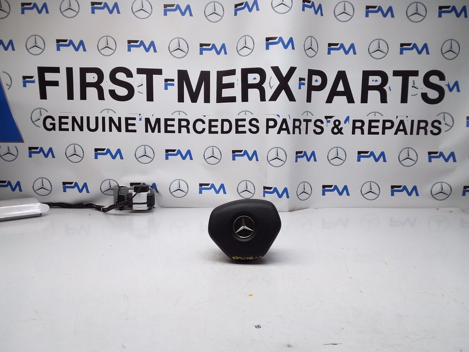 MERCEDES E-CLASS W204 STEERING WHEEL AIRBAG 308190359162-AD FM00500
