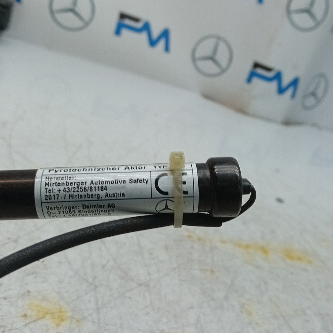 MERCEDES E CLASS W213 BONNET PEDESTRIAN ACTUATOR A2139062201 2017 FM001443