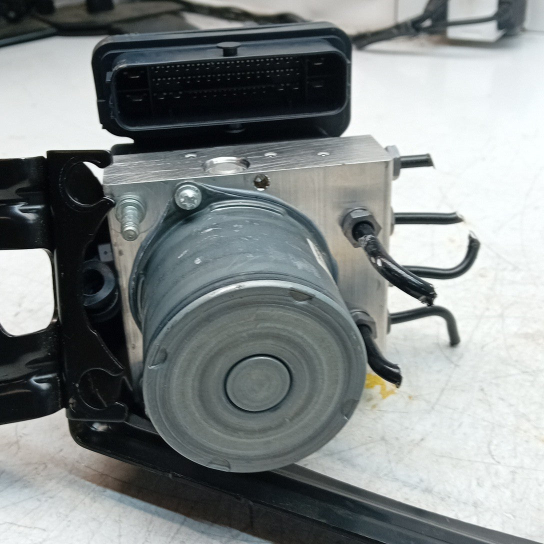 MERCEDES BENZ A-CLASS W177 ABS PUMP MODULE CONTROL UNIT A1779007805 FM001279