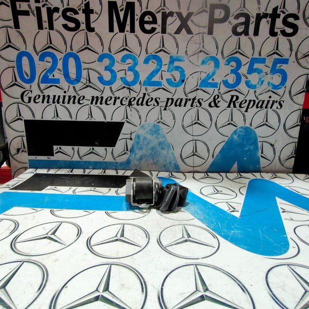 2001/2010 MERCEDES B CLASS W245 NEARSIDE LEFT FRONT SEAT BELT A1698603385