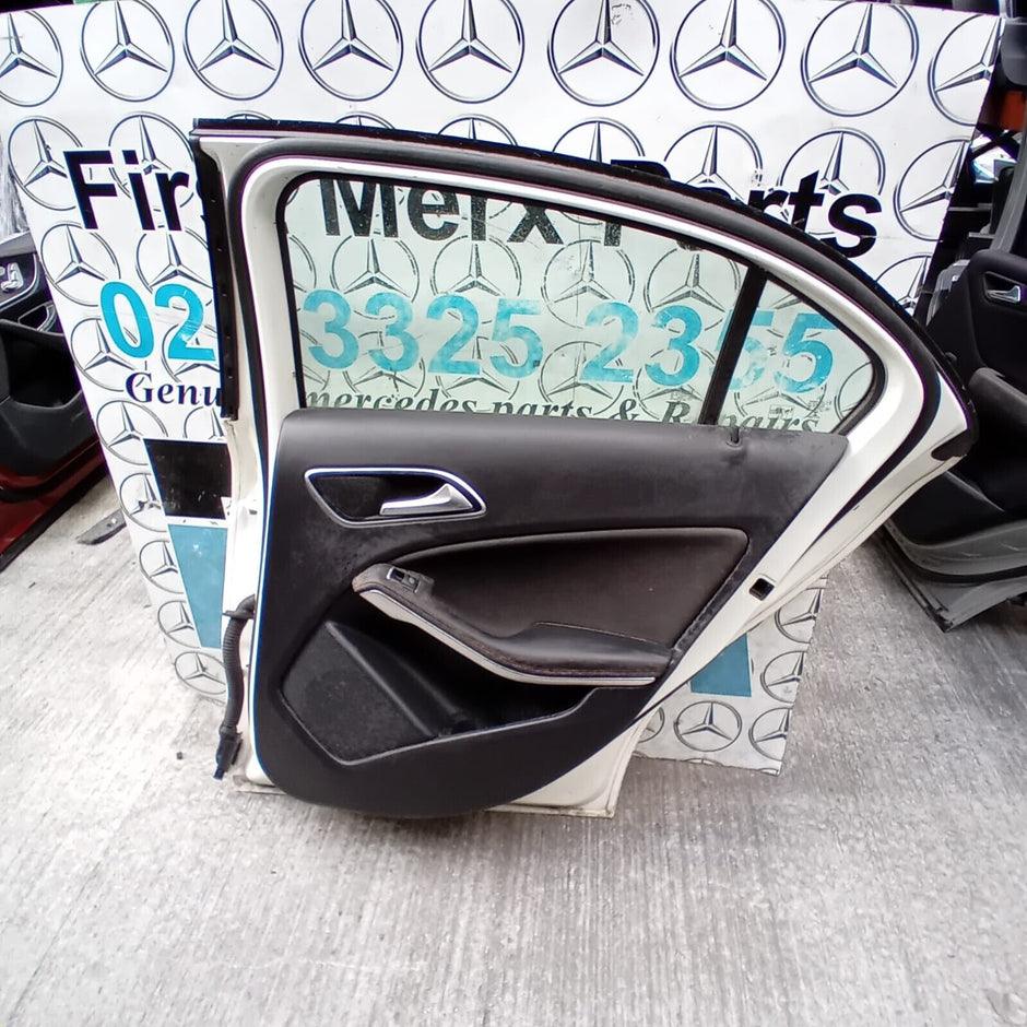 MERCEDES BENZ A-CLASS  W176  DRIVER SIDE REAR DOOR ( OFF SIDE REAR )