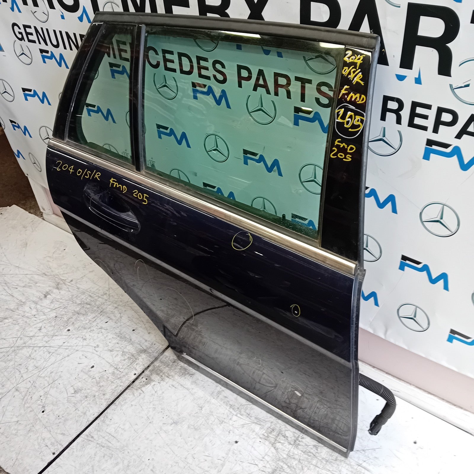MERCEDES BENZ C-CLASS S204 ESTATE DRIVER REAR DOOR OSR BLUE 2008- 2014 FMD205