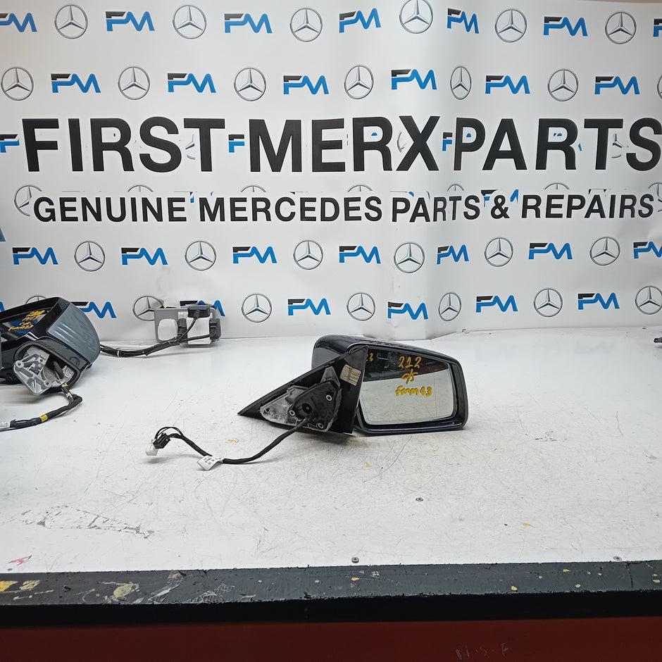 MERCEDES BENZ  E-CLASS  W212 DRIVER SIDE WING MIRROR GREY A2129101016 PL FMM43