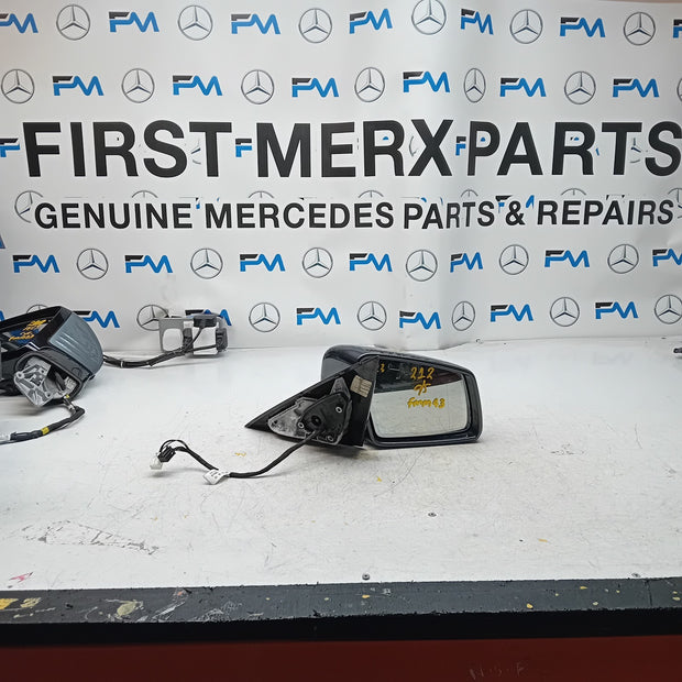 MERCEDES BENZ  E-CLASS  W212 DRIVER SIDE WING MIRROR GREY A2129101016 PL FMM43