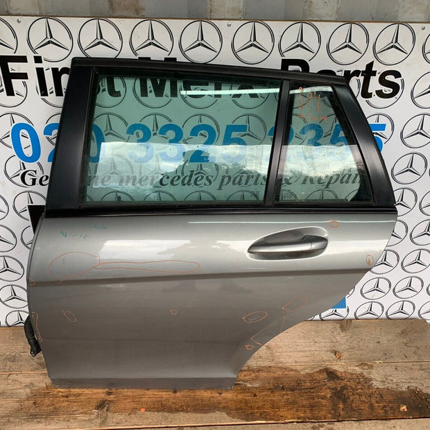 MERCEDES BENZ 2008-2013 W204 C CLASS ESTATE NEARSIDE REAR DOOR BLACK