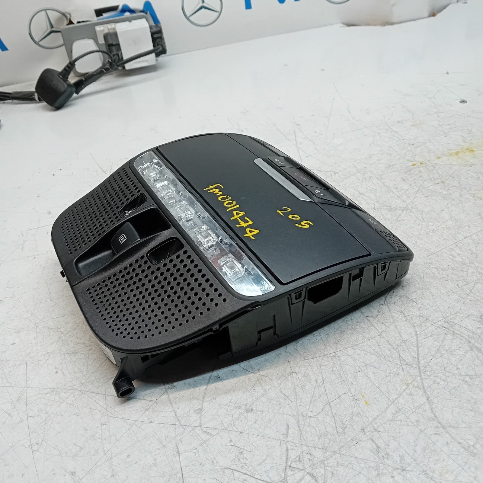 MERCEDES BENZ  C-CLASS W205 MHEV INTERIOR LIGHT A0009002507 2014 ON FM001474