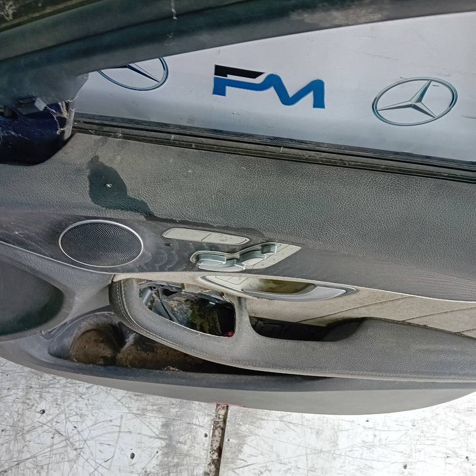 MEECEDS C-CLASS W205 DRIVER FRONT DOOR OSF BLUE 2014 ON COMPLETE FMD397