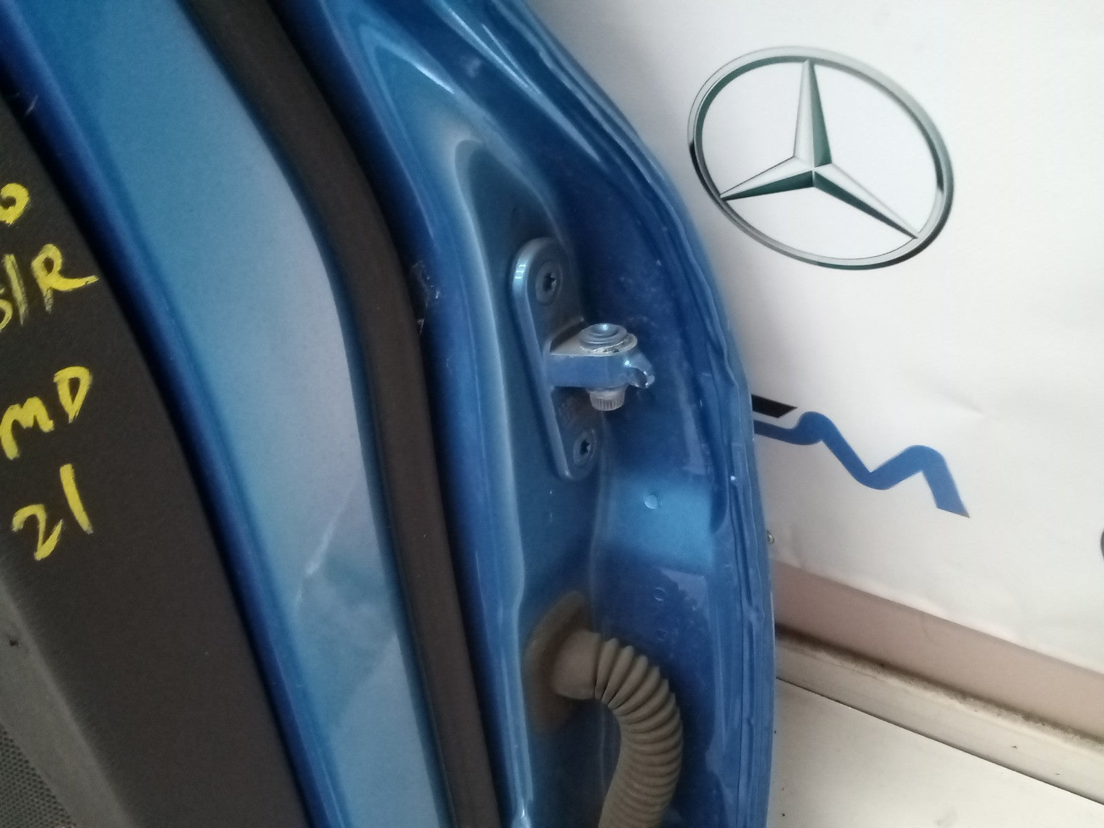 MERCEDES BENZ A CLASS W176 PASSENGER SIDE REAR DOOR ( NEAR SIDE REAR ) FMD21