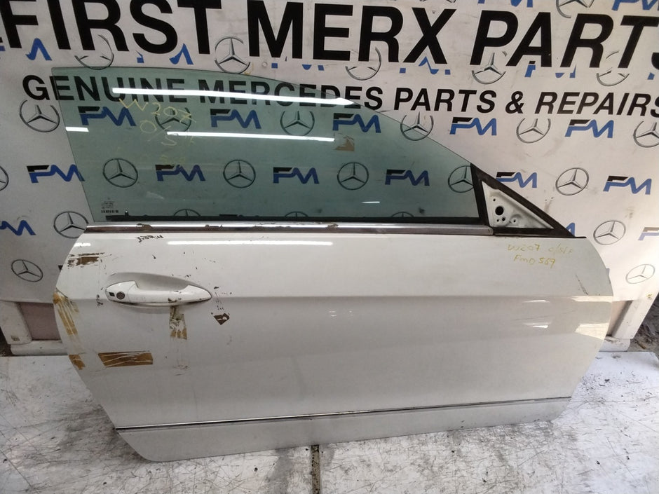 MERCEDES E-CLASS W207  DRIVER FRONT DOOR OSF WHITE 2009-16 COMPLETE FMD569