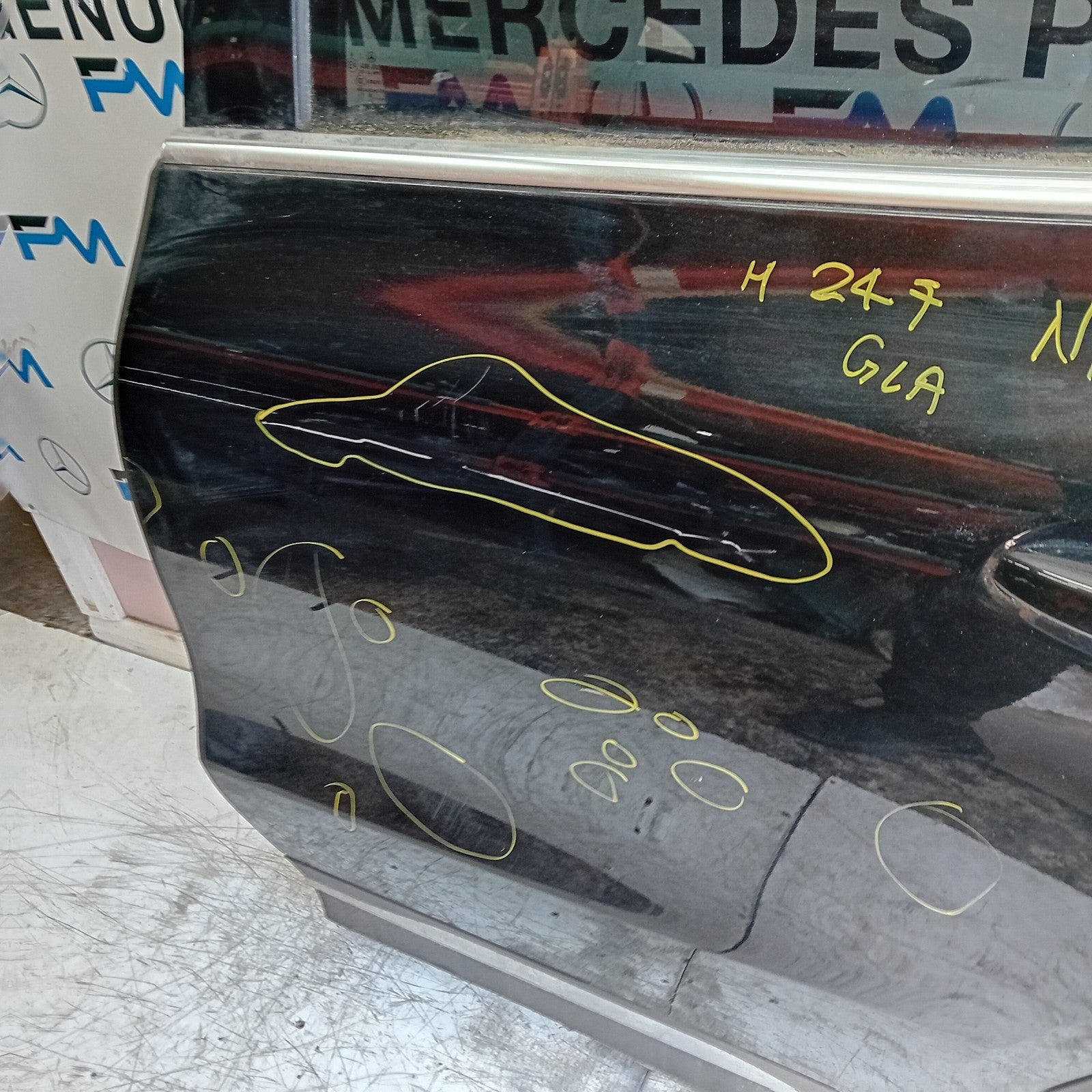 MEECEDES GLA H247 PASSENGER REAR DOOR NSR 2019 BLACK COMPLETE FMD496