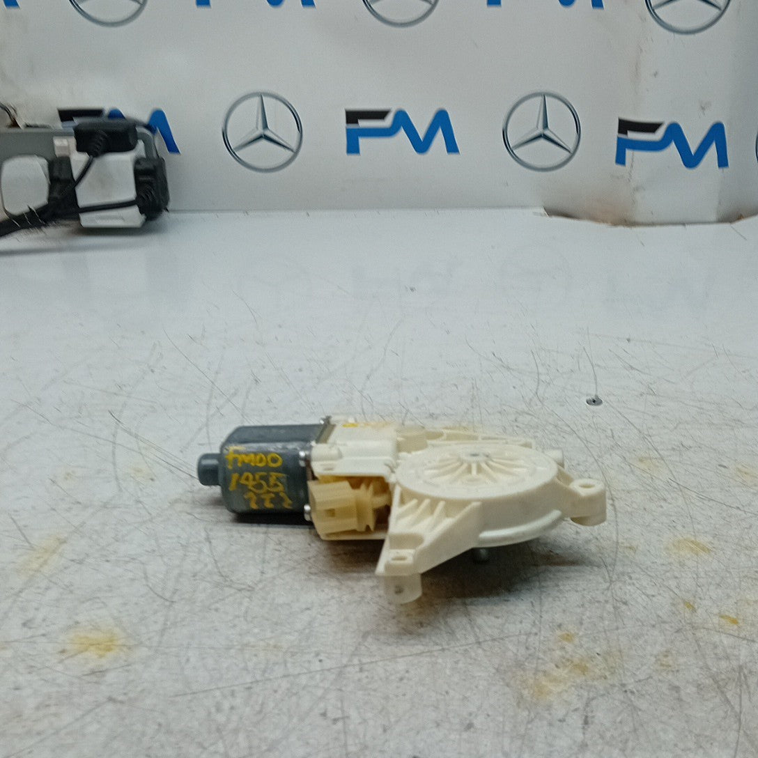 MERCEDES C-CLASS W204 WINDOW REGULATOR MOTOR RIGHT OSF A2048200542 FM001455