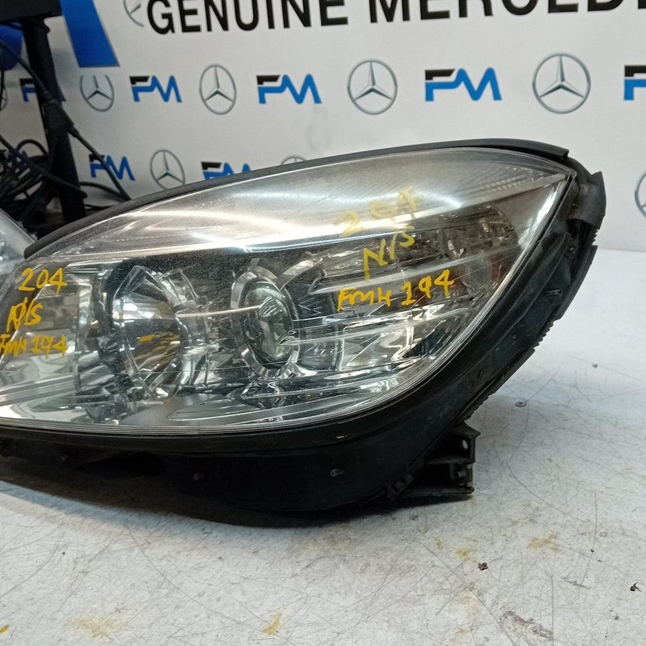 MERCEDES BENZ C-CLASS W204 PASSENGER SIDE NS HEADLIGHT 2012 A2048208561 FMH194