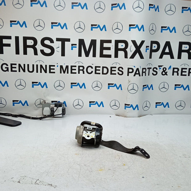 MERCEDES CLA W118 REAR DRIVER/PASSENGER SEAT BELT BLACK A1188600800 FM001243