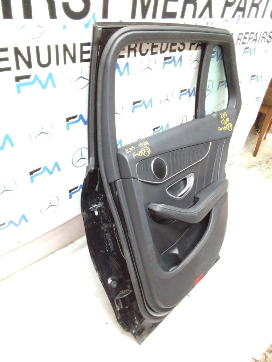 MERCEDES BENZ C-CLASS W205 DRIVER SIDE REAR DOOR O/S/R COMPLETE BLACK FMD77