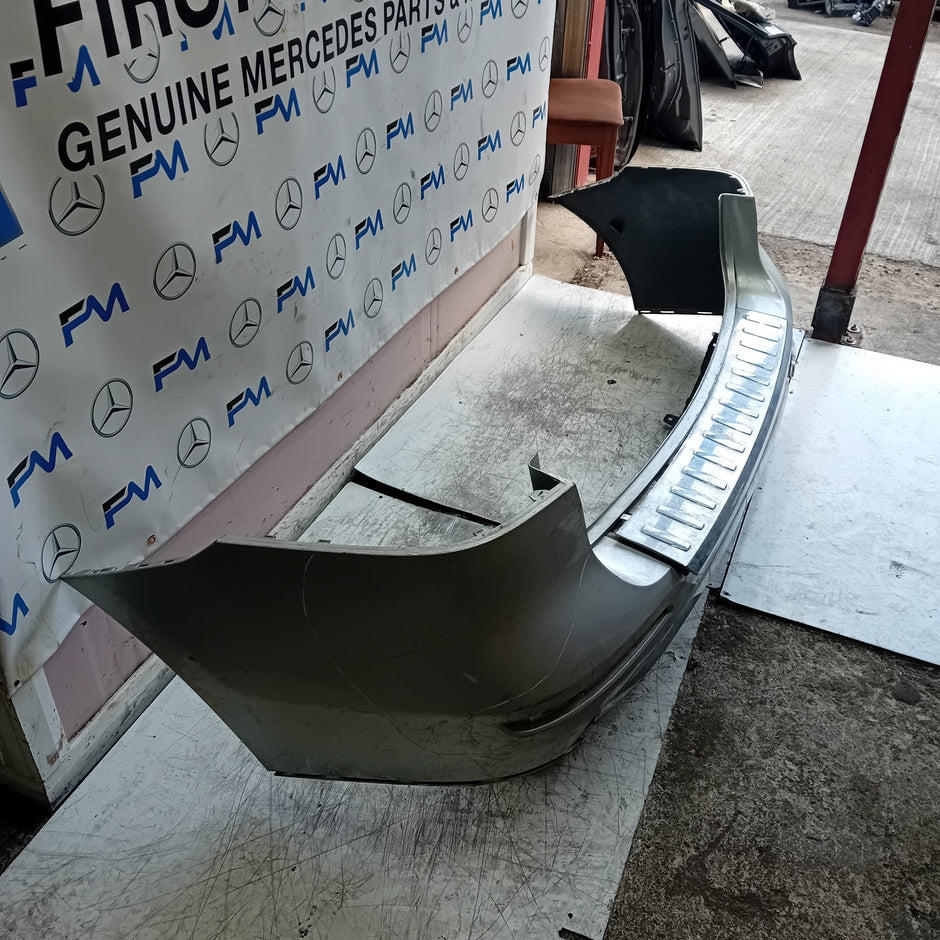 MERCEDES BENZ  GLE W166 SALOON REAR BUMPER SILVER 2016 A1668853024 FMX84