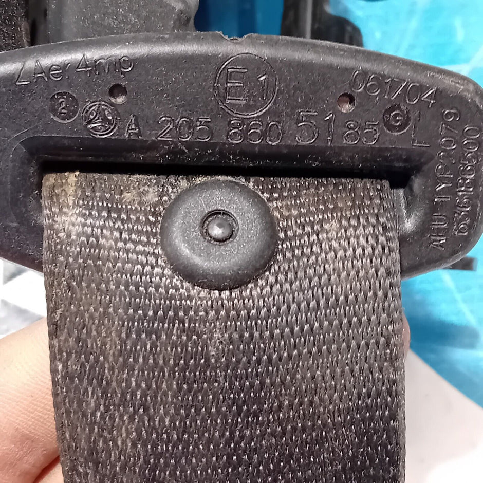 MERCEDES BENZ C-CLASS W205 COUPE PASSENGER SIDE FRONT SEAT BELT A2058605185
