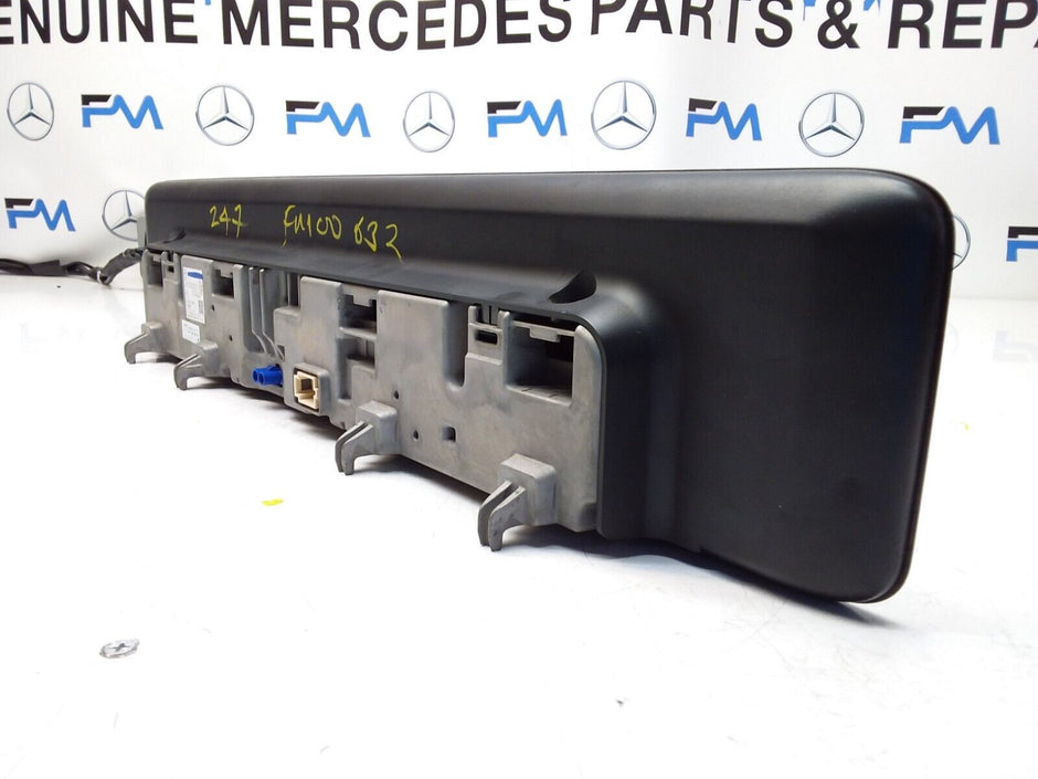 MERCEDES B-CLASS W247 DISPLAY SCREEN INSTRUMENT CLUSTER A2479003804 FM00632