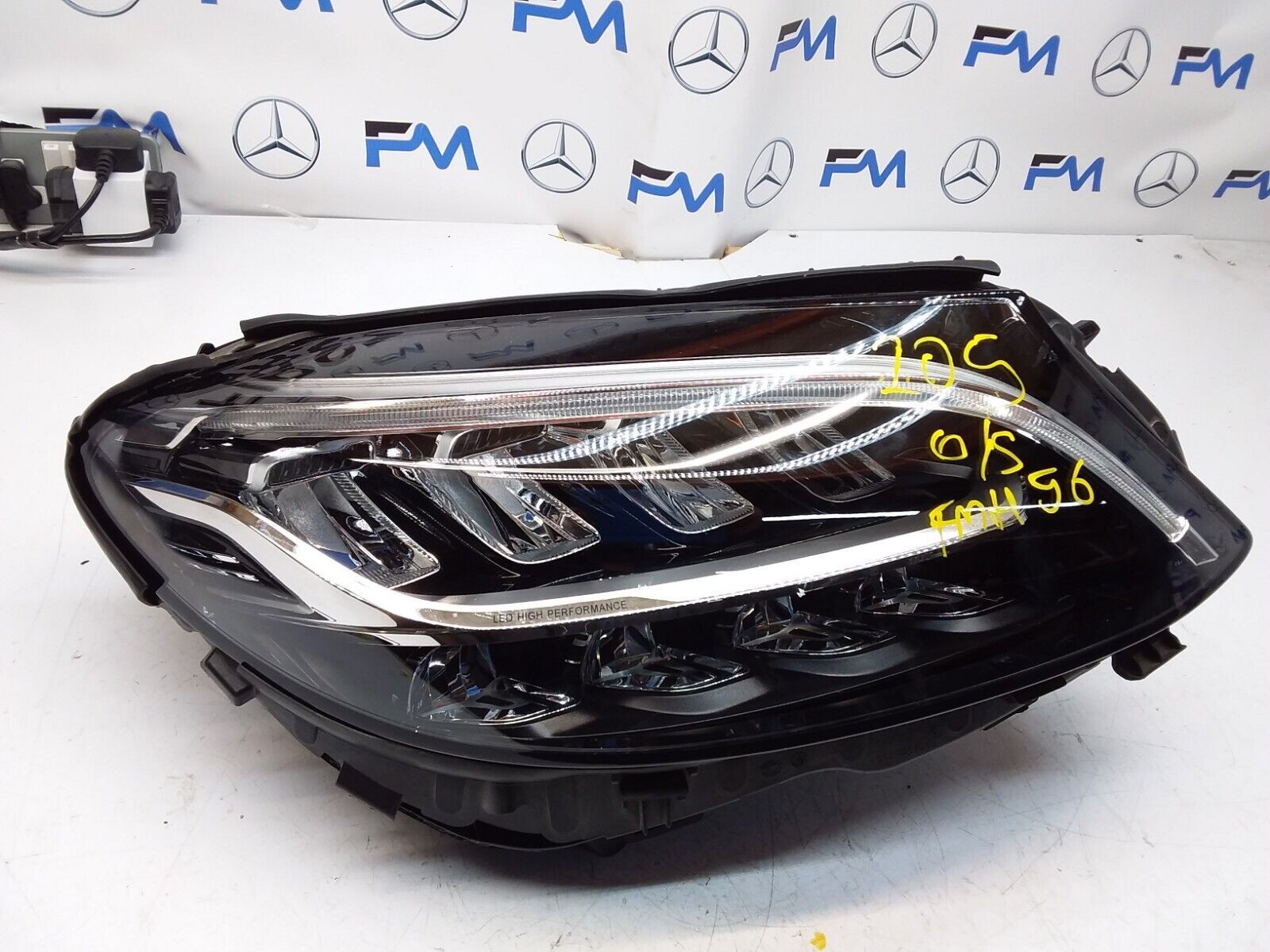 2018 MERCEDES C-CLASS W205 O/S HEADLIGHT  A2059062606 FMH56 LED HIGH PERFORMANCE
