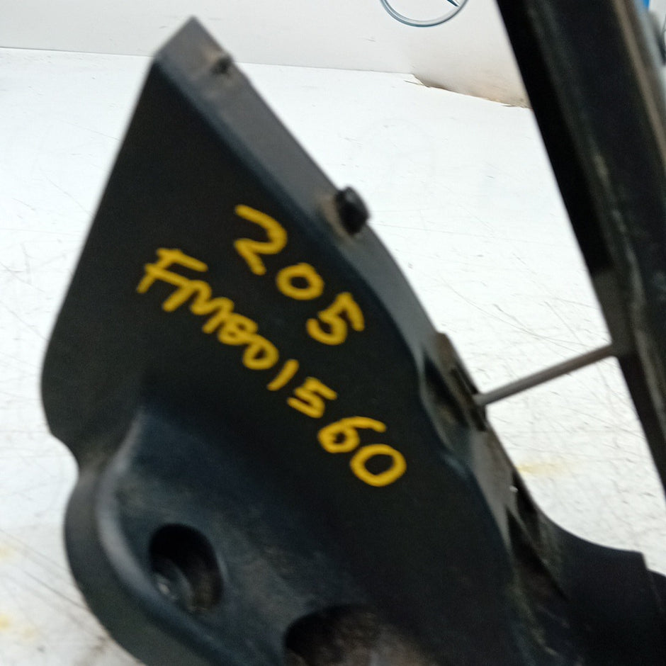 MERCEDES BENZ C-CLASS W205 THROTTLE ACCELERATOR A2053000104 2014 ON FM001560