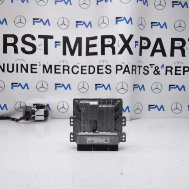 MERCEDES A-CLASS 2015-17 ENGINE  ECU CONTROL MODULE A6079002300 FM00369