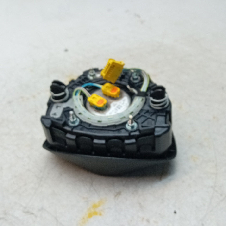 MERCEDES  E-CLASS W213 STEERING WHEEL AIRBAG DRIVER OS RIGHT Q02 FM001273