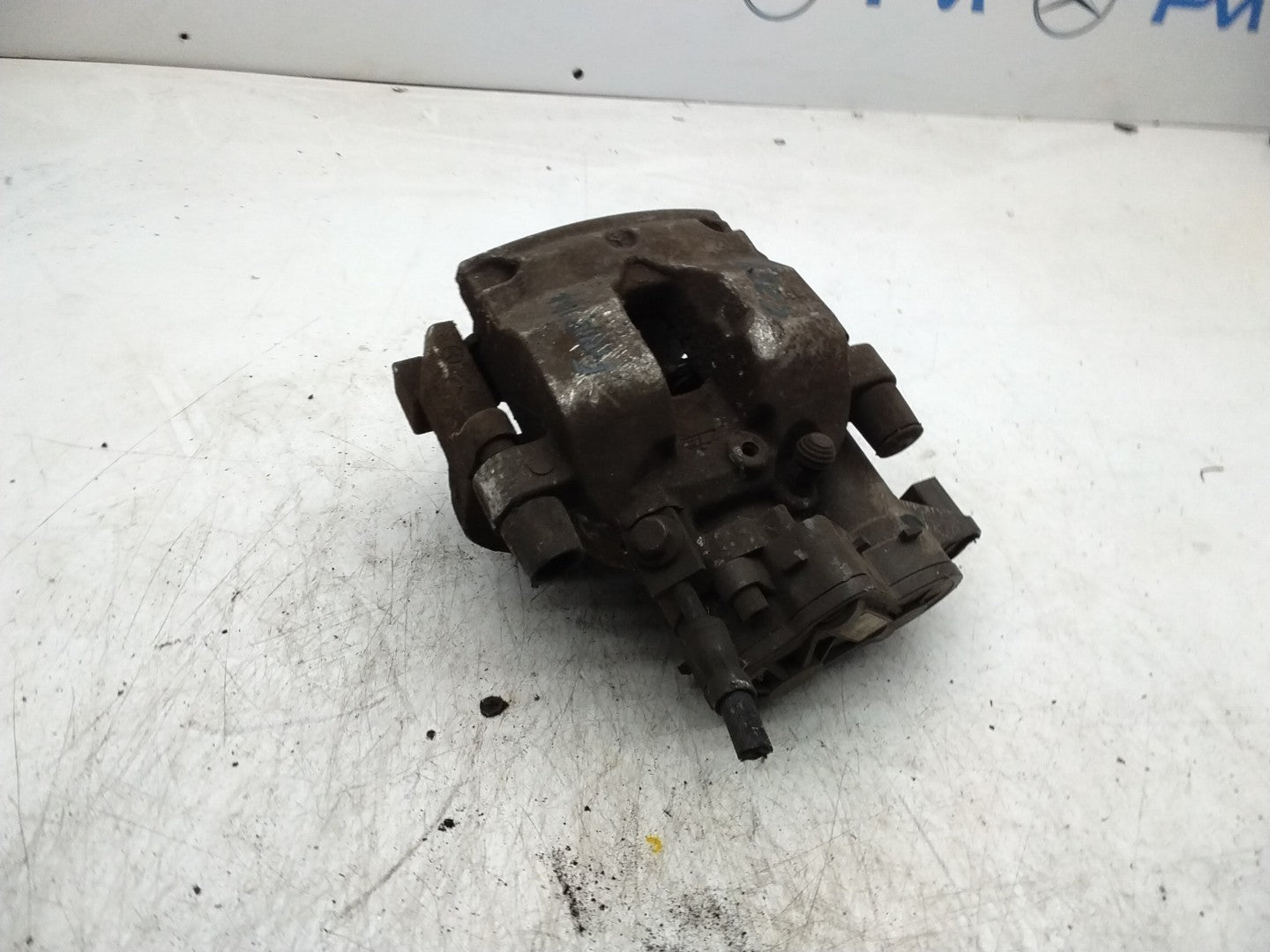 MERCEDES GLC C253 BRAKE CALIPER REAR LEFT PASSENGER SIDE A2534230998 FMR144