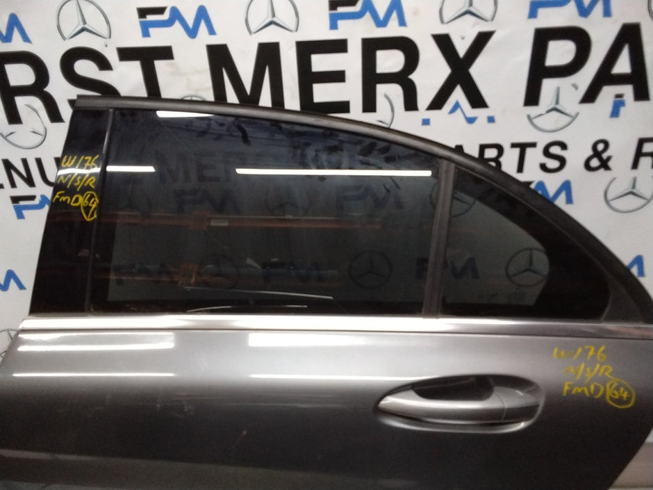 MERCEDES BENZ A-CLASS W176 PASSENGER SIDE REAR DOOR N/S/R COMPLETE BLACK FMD64