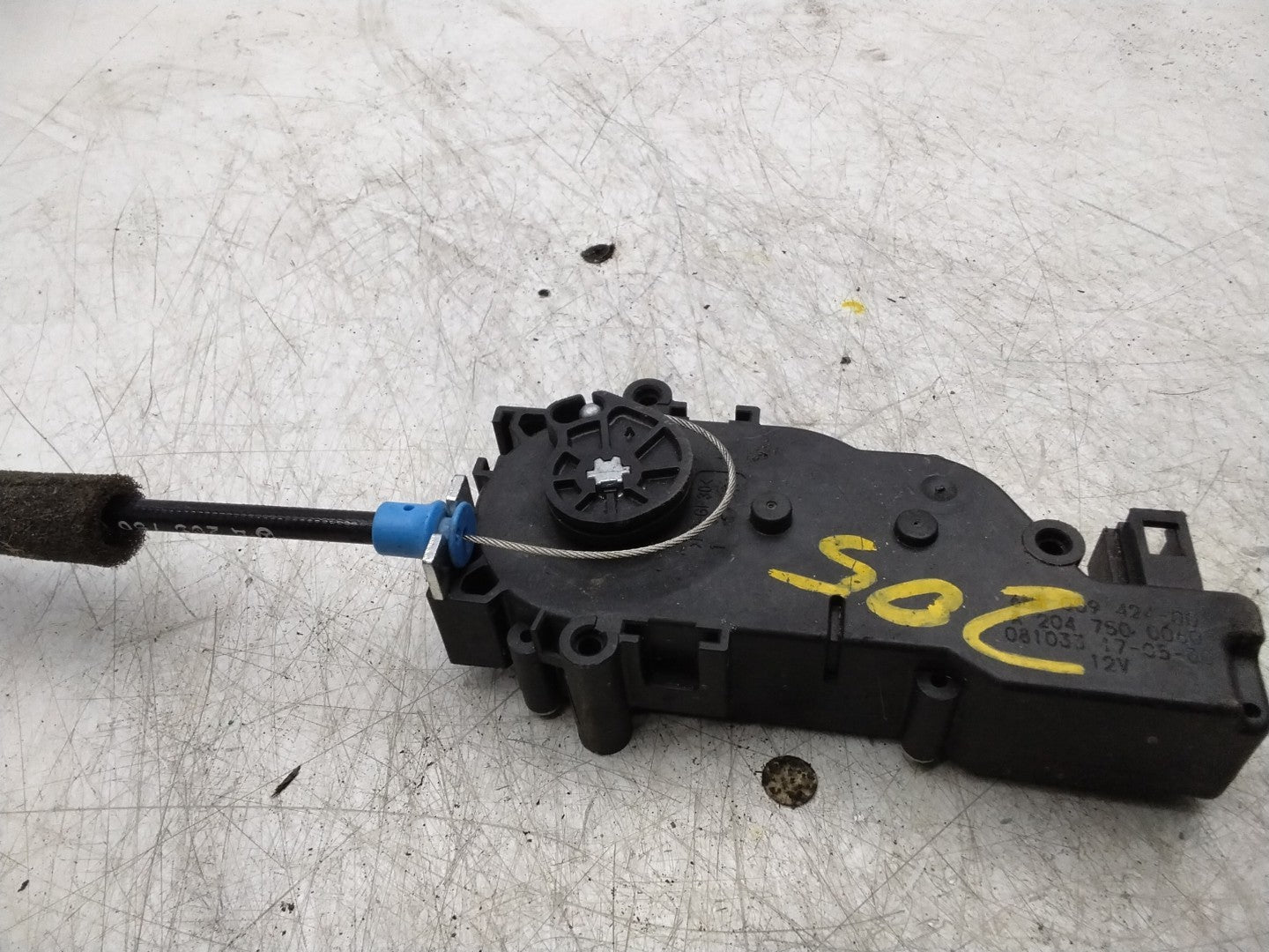 MERCEDES MERCEDES E-CLASS W212 REAR TAILGATE LOCK ACTUATOR  A2047500060 FMR124