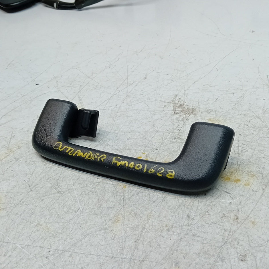 MITSUBISHI OUTLANDER MK3 LEFT OR RIGHT ROOF HANDLE BLACK FM001628