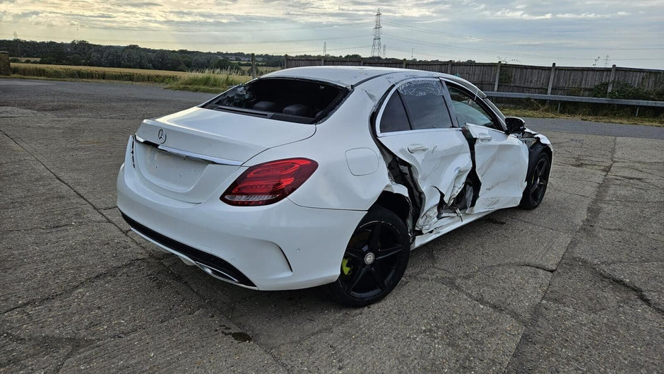 MERCEDES BENZ C-CLASS W205 - BREAKING / FRONT & REAR BUMPER AND WINGS