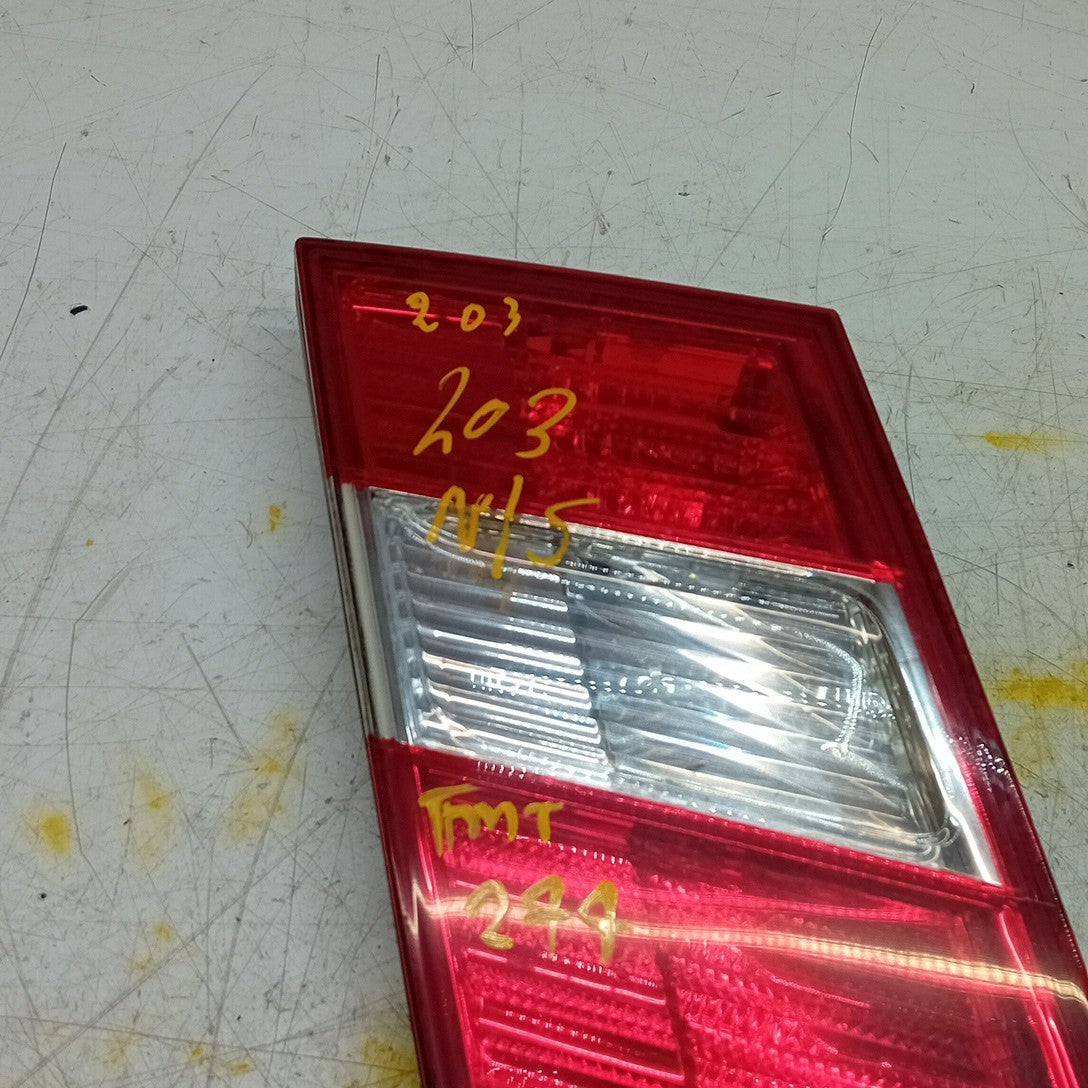 MERCEDES C-CLASS W203 ESTATE PASSENGER LEFT REAR TAIL LIGHT A2038204964 FMT274