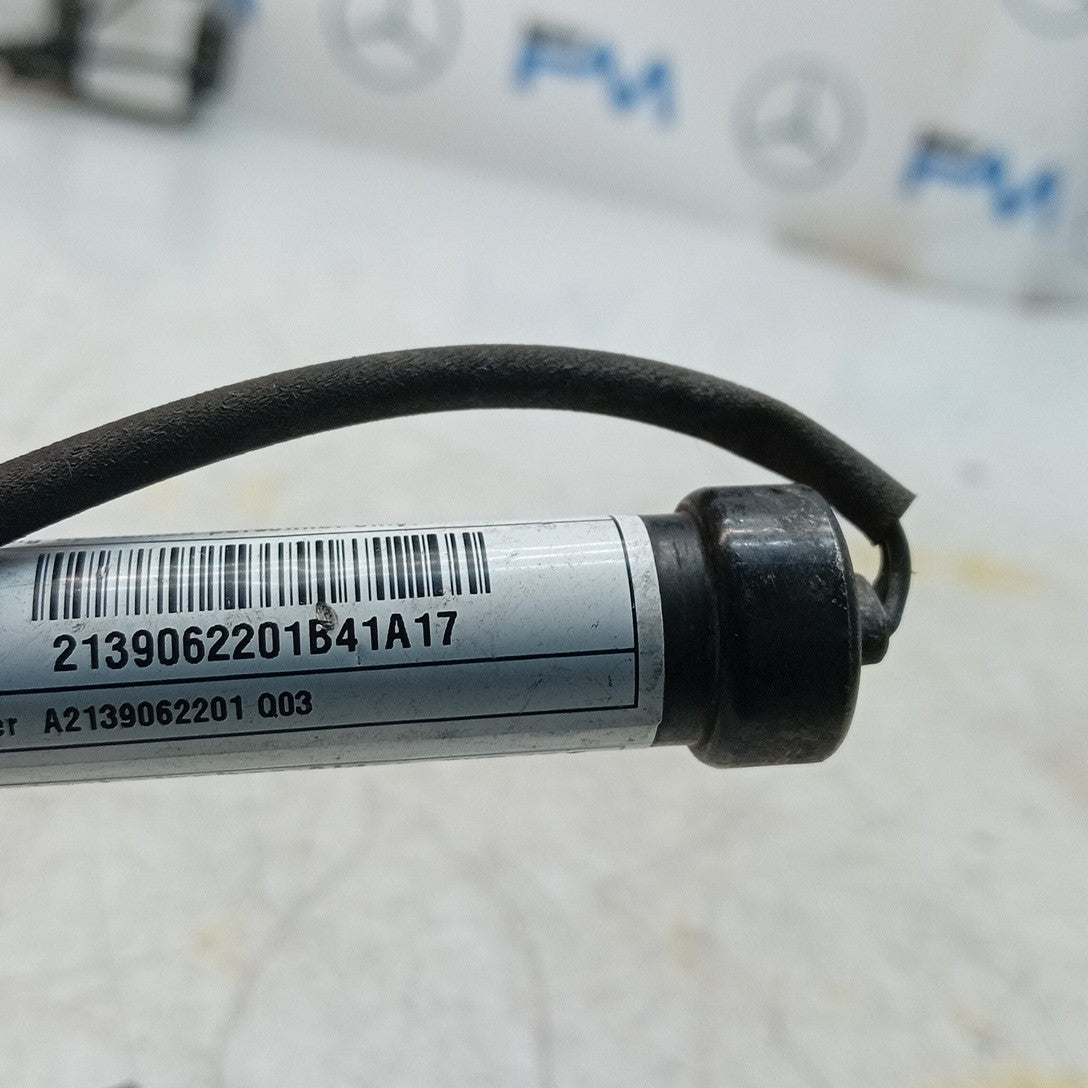 MERCEDES E CLASS W213 BONNET PEDESTRIAN ACTUATOR A2139062201 2017 FM001442