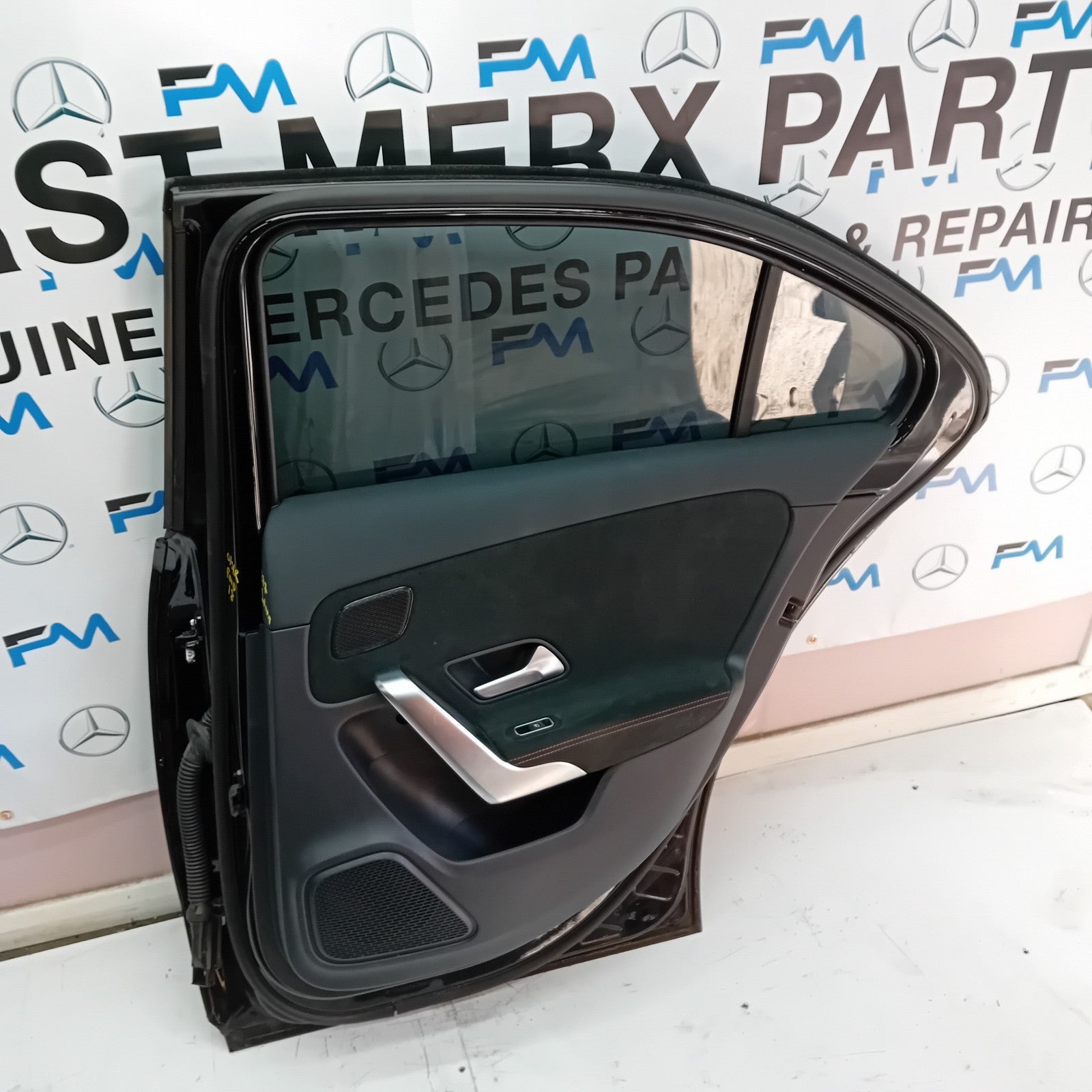 MERCEDES BENZ A CLASS SALOON W177 DRIVER SIDE REAR DOOR ( OFF REAR ) FMD18