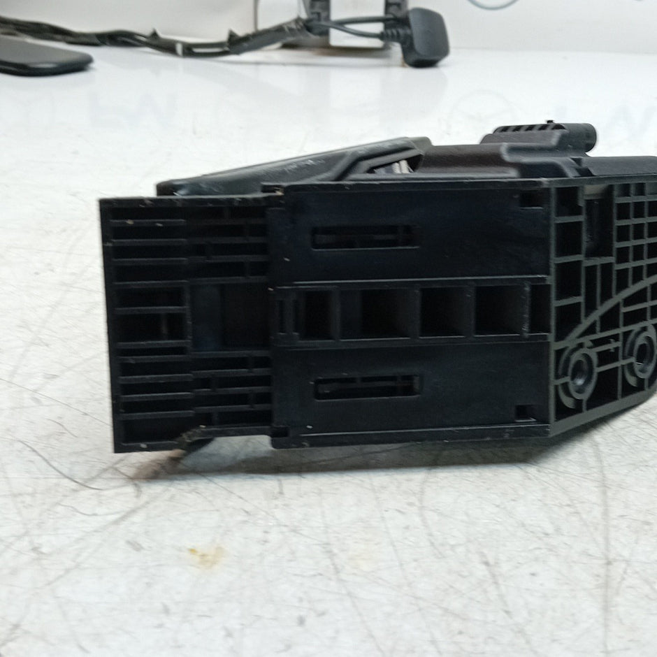 MERCEDES BENZ C-CLASS W205 THROTTLE ACCELERATOR A2053000104 2014 ON FM001560