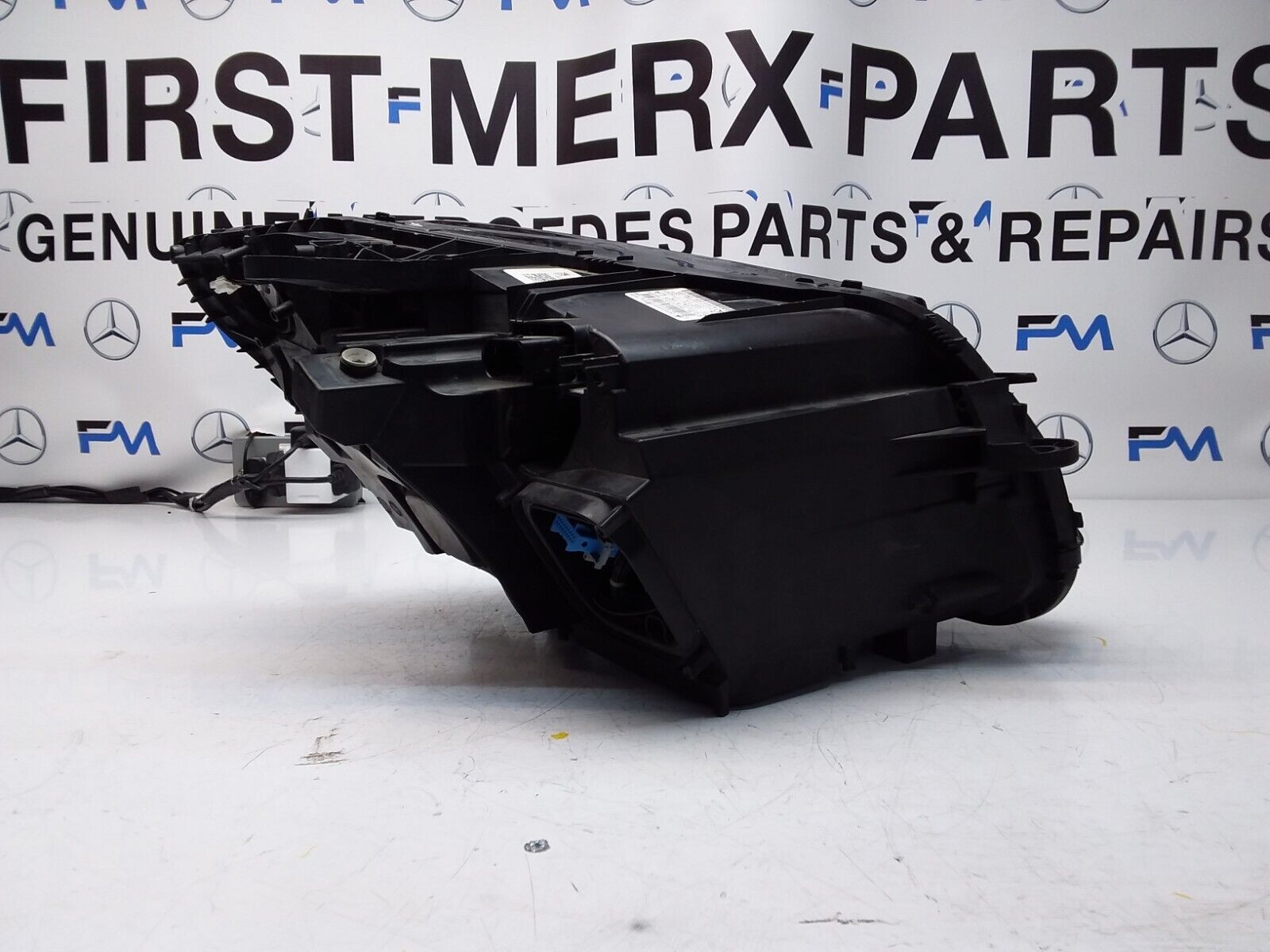 2018 MERCEDES C-CLASS W205 N/S Passenger Side Front Headlight A20539060605 FMH20