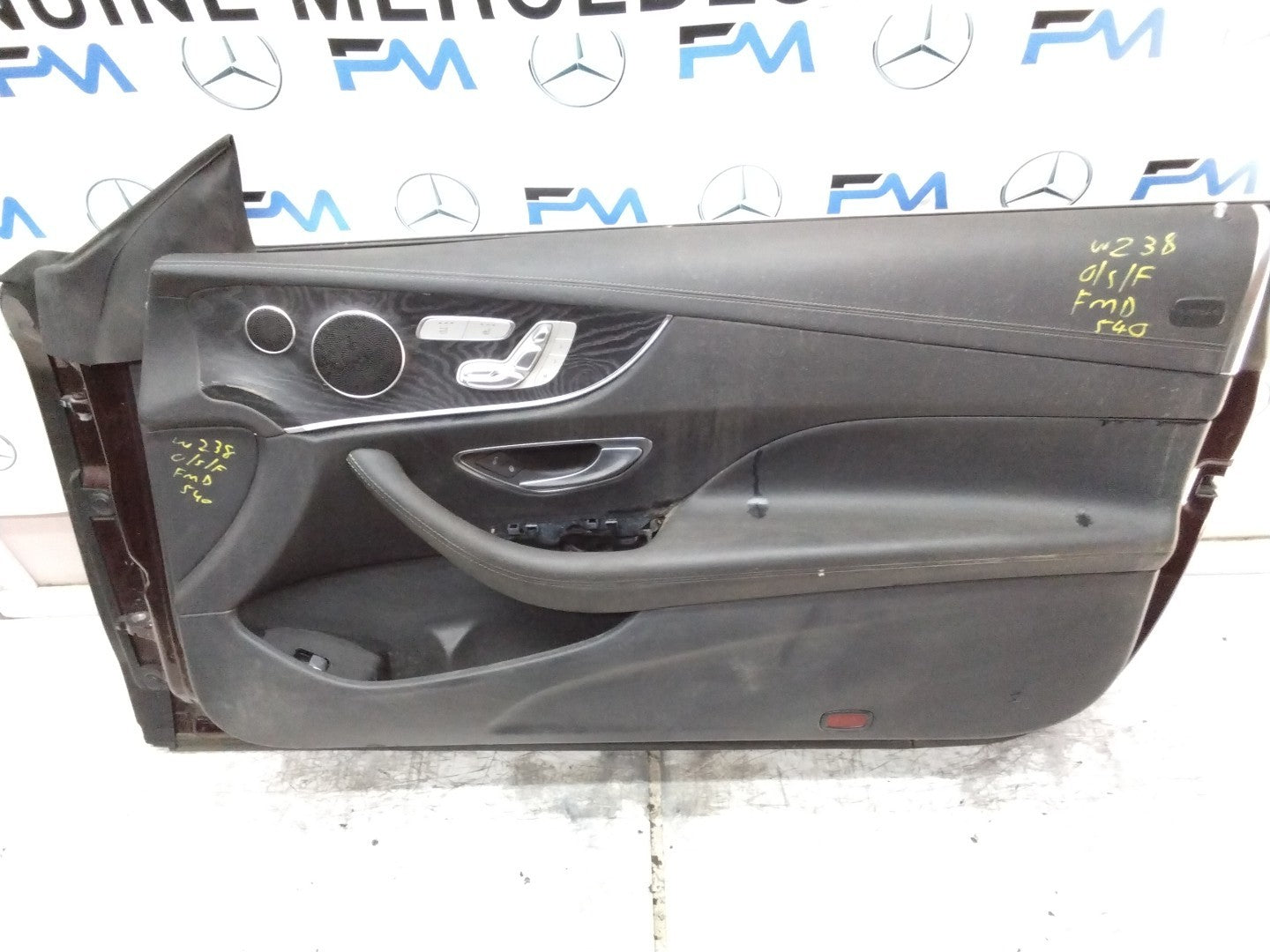 MERCEDES BENZ  E-CLASS W238  DRIVER FRONT DOOR OSF  2017-23 COMPLETE FMD540