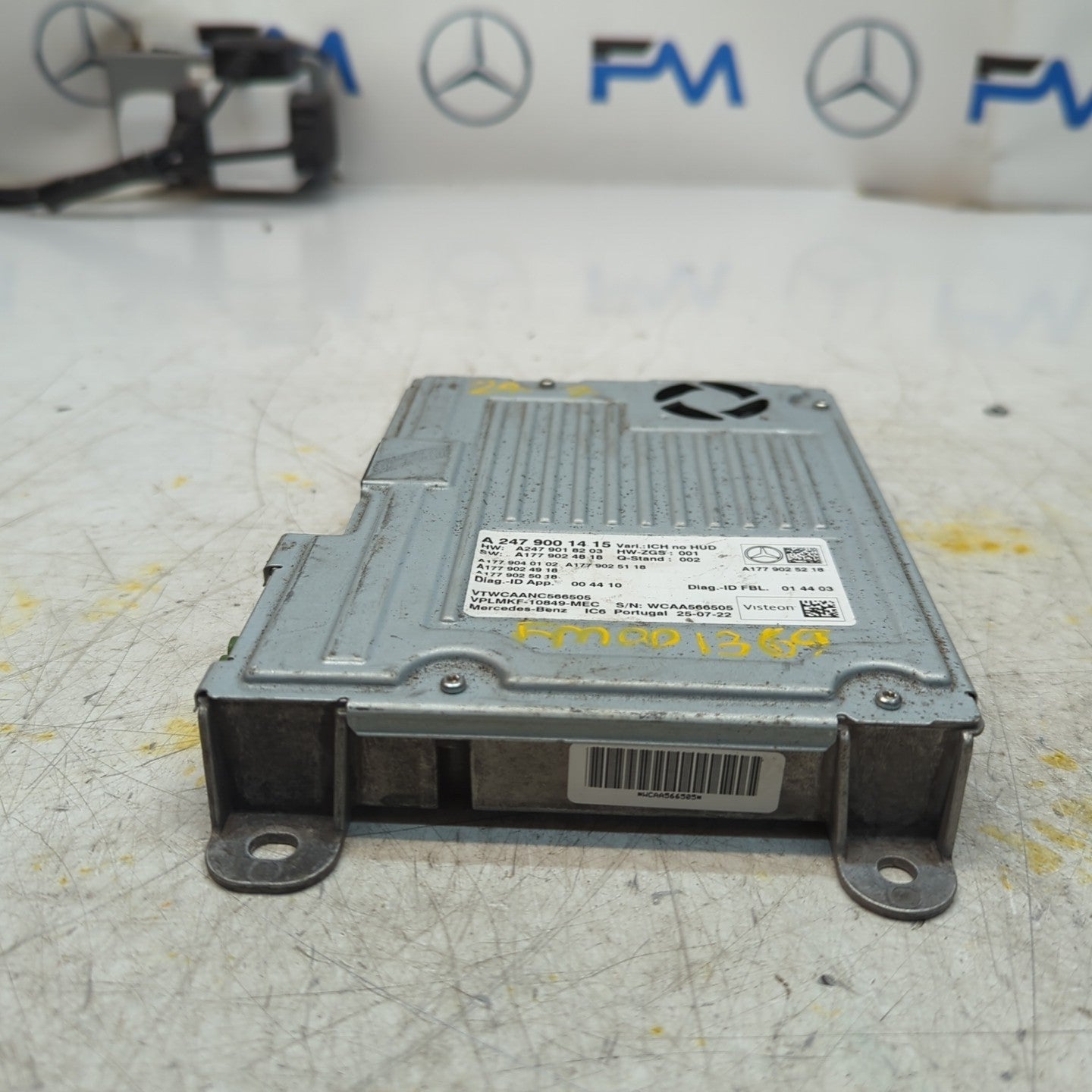 MERCEDES B-CLASS  INSTRUMENT CLUSTER CONTROL UNIT W247 A2479001415 FM001369