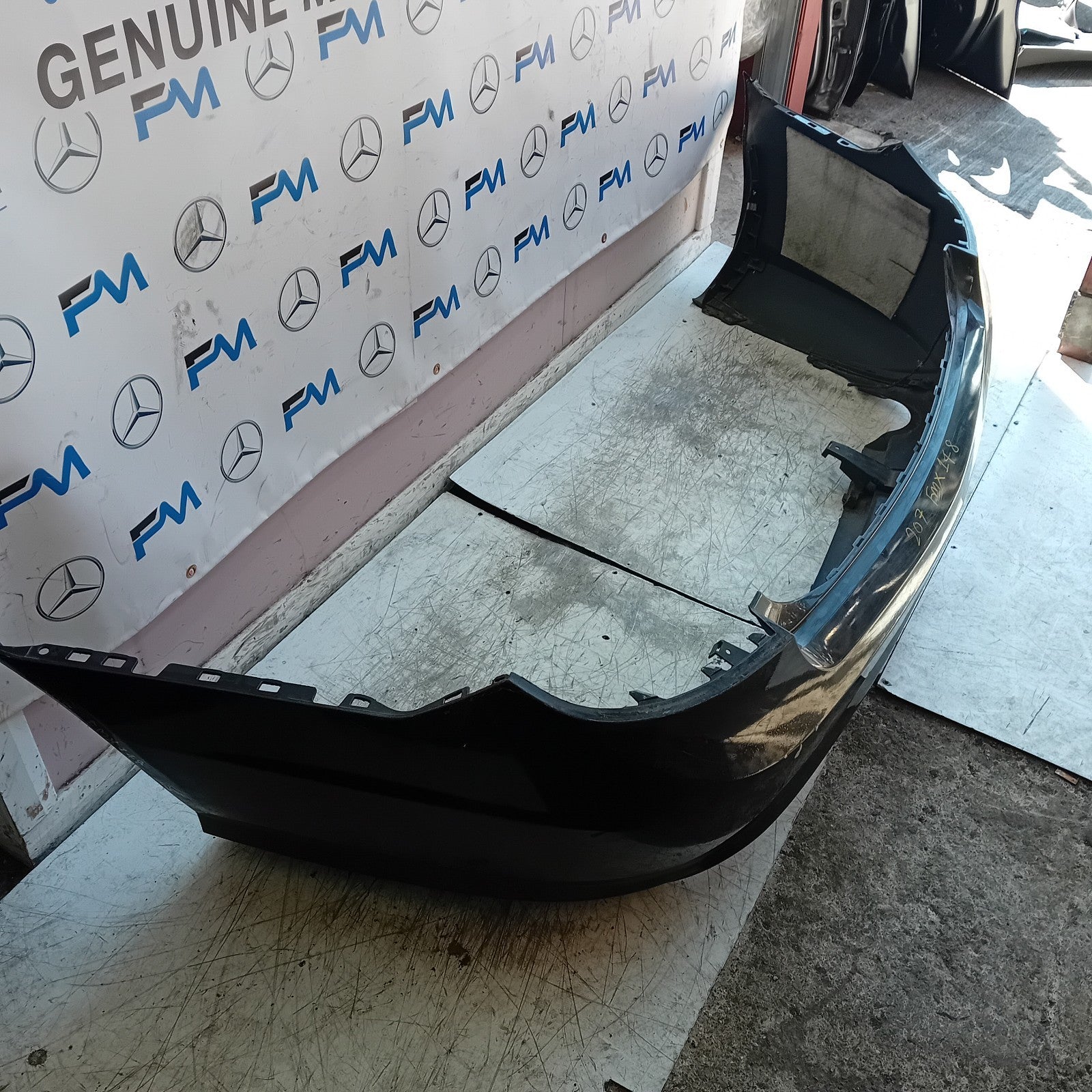 MERCEDES BENZ E-CLASS W207BCOUPE REAR BUMPER BLACK 2013  FMX148