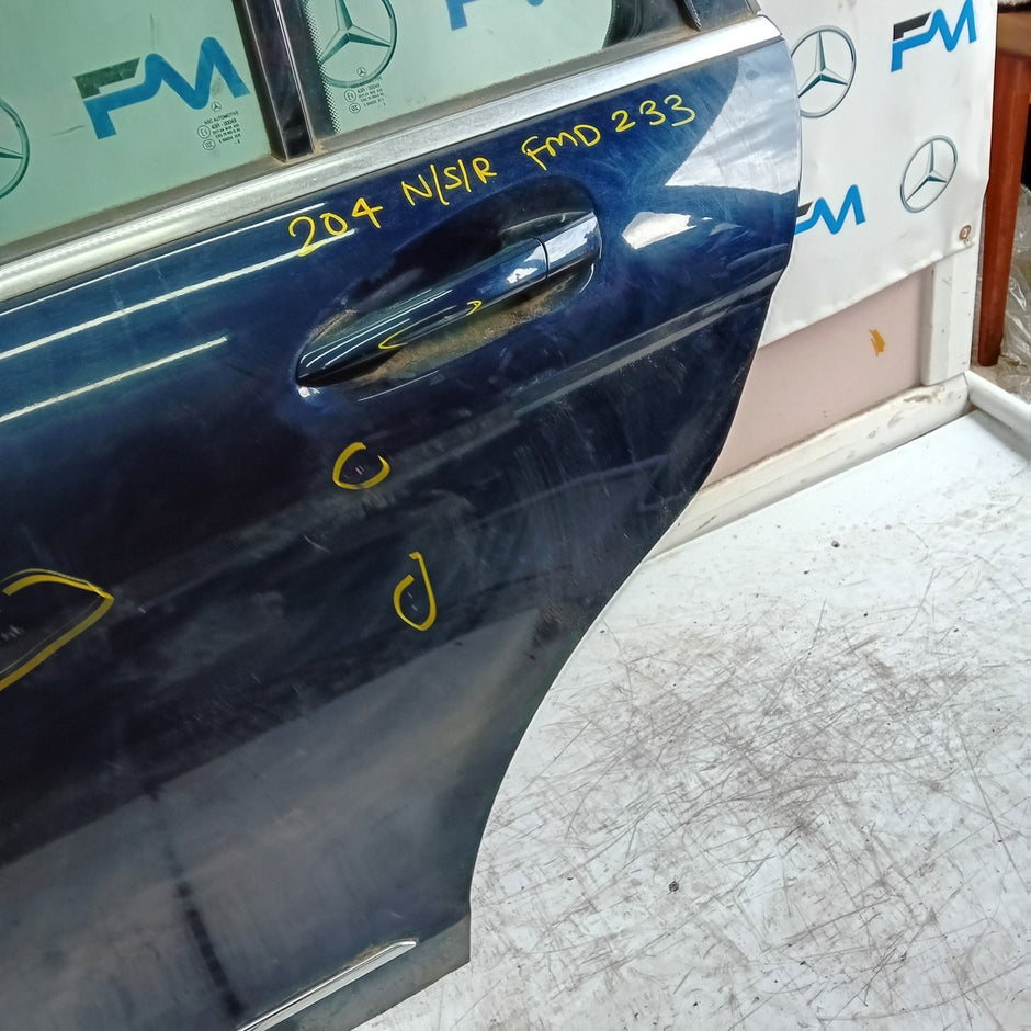 MERCEDES C-CLASS W204 PASSENGER REAR DOOR NSR BLUE 2008-14 COMPLETE FMD233