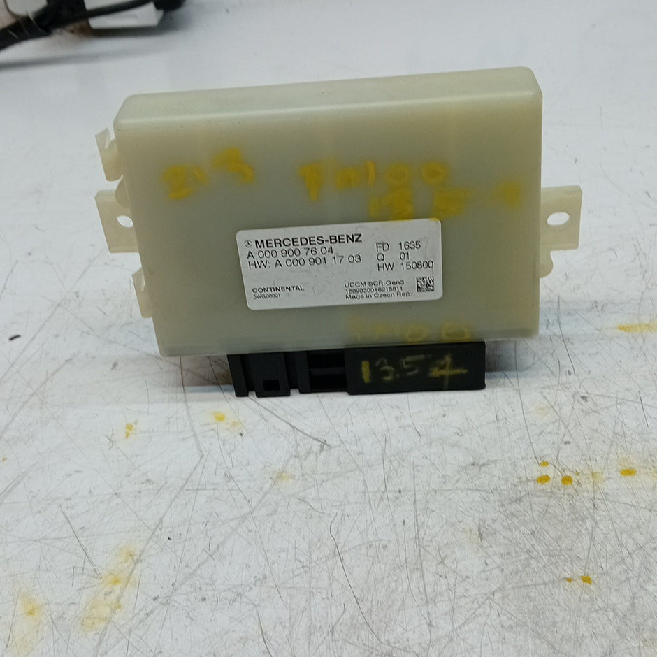 MERCEDES E-CLASS W213 ADBLUE SCR CONTROL UNIT EGR ECU A0009007604 FM001354