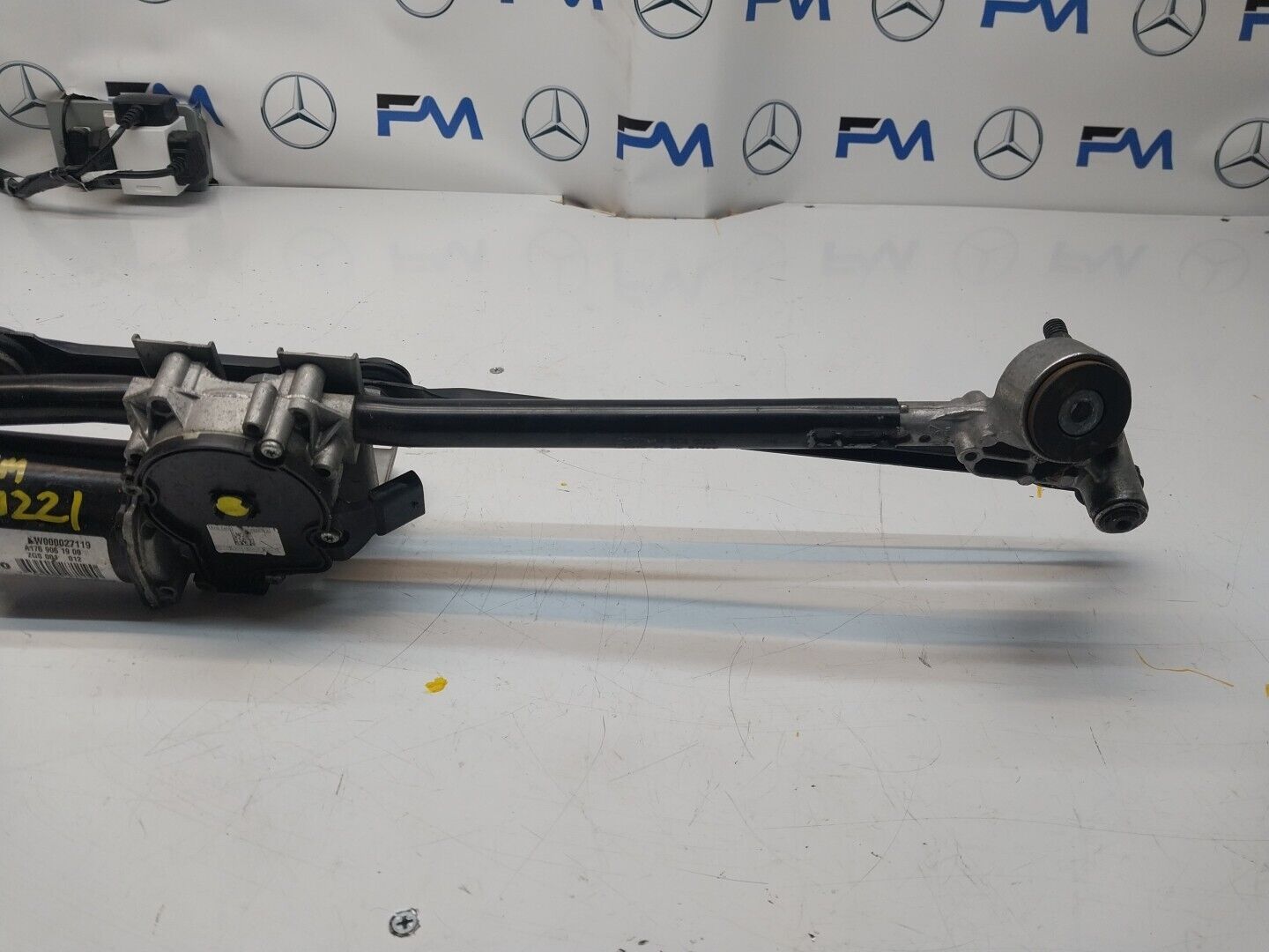 MERCEDES-BENZ A CLA GLA 2015-2018 Wiper Motor Front & Linkage A1769061900FM00221